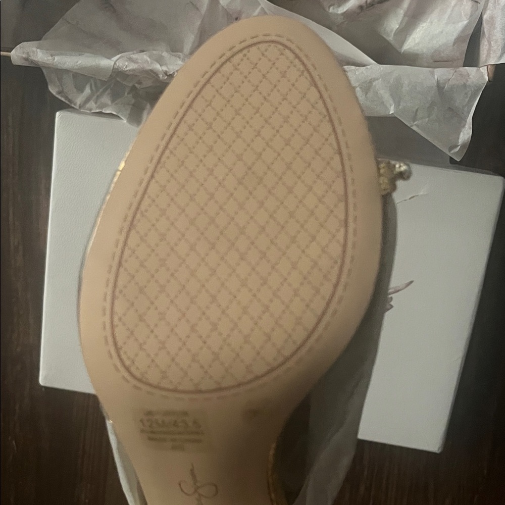 Jessica Simpson Gold Embellished Sandals - Picture 4 of 6